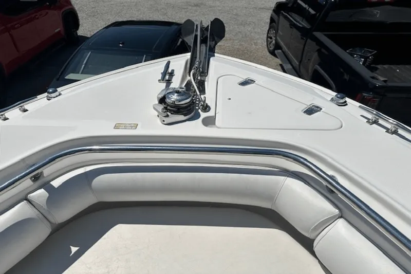 Slide: The Image of Boston Whaler 240 OUTRAGE 2006 - 26