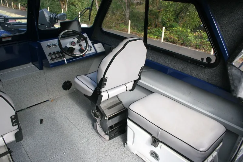 Slide: The Image of Duckworth 20 Navigator Sport HT 2018 - 6
