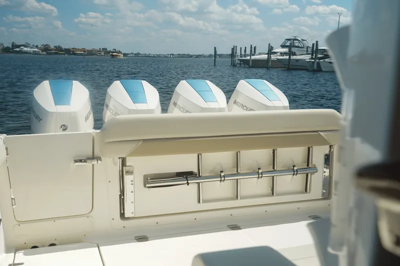 Slide: The Image of Boston Whaler 380 Outrage 2025 - 32