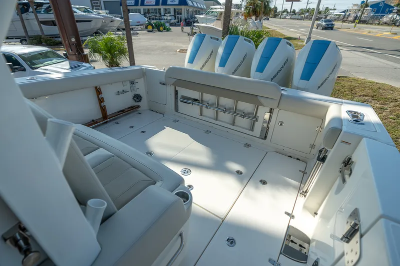 Slide: The Image of Boston Whaler 380 Outrage 2025 - 50