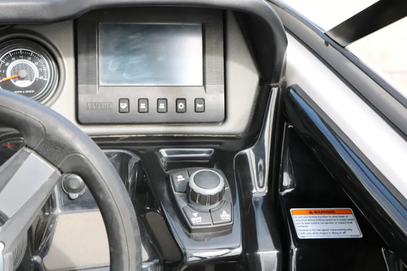 Slide: The Image of Yamaha AR240HO 2017 - 33