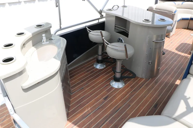 Slide: The Image of Berkshire 230E 2014 - 26