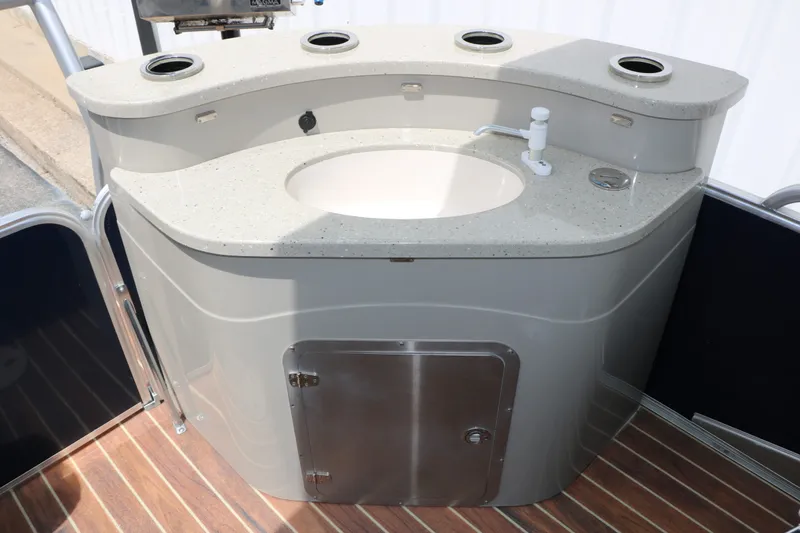 Slide: The Image of Berkshire 230E 2014 - 31