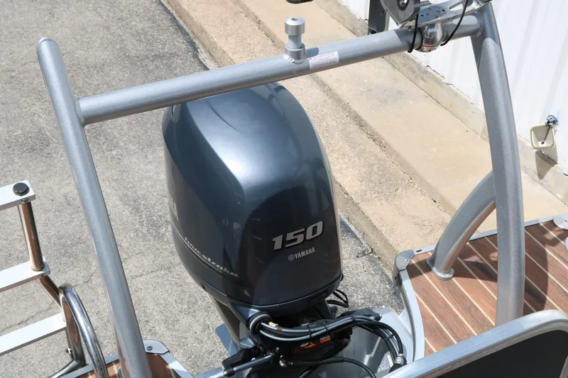 Slide: The Image of Berkshire 230E 2014 - 45