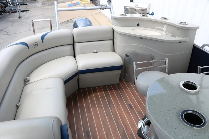 Slide: The Image of Berkshire 230E 2014 - 48