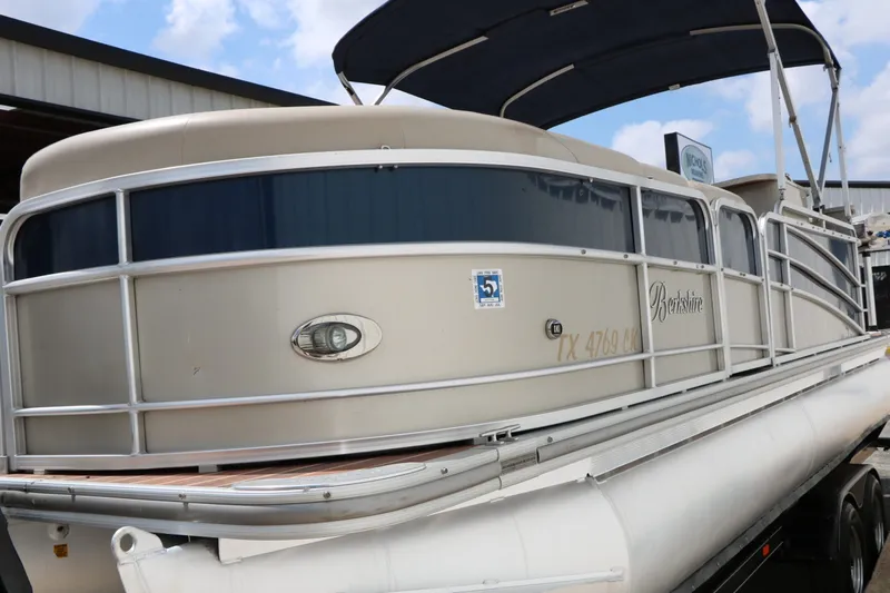 Slide: The Image of Berkshire 230E 2014 - 8