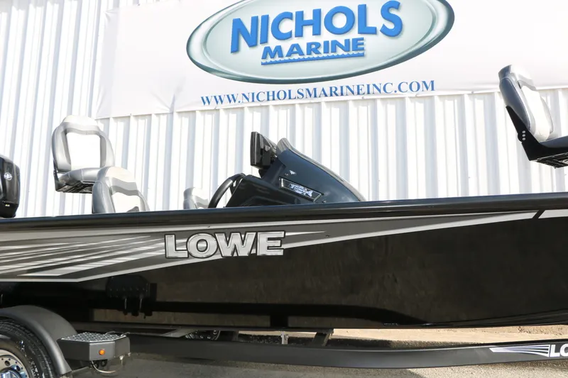 Slide: The Image of Lowe 175C Stinger 2020 - 13