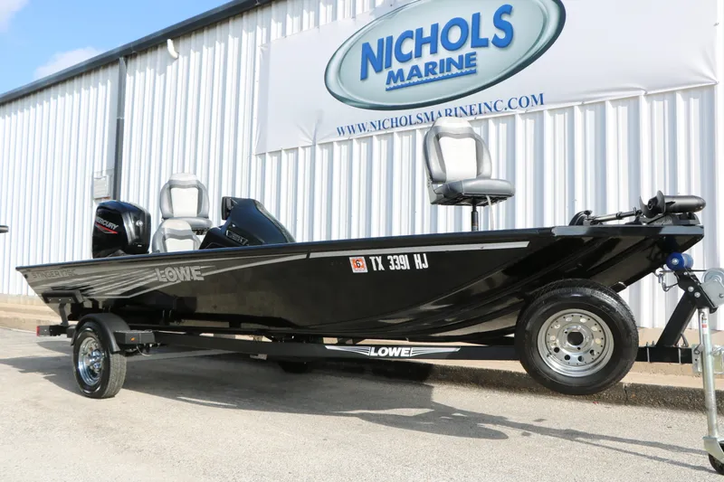 Slide: The Image of Lowe 175C Stinger 2020 - 2