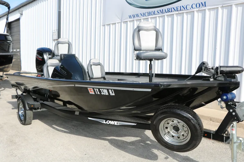 Slide: The Image of Lowe 175C Stinger 2020 - 3