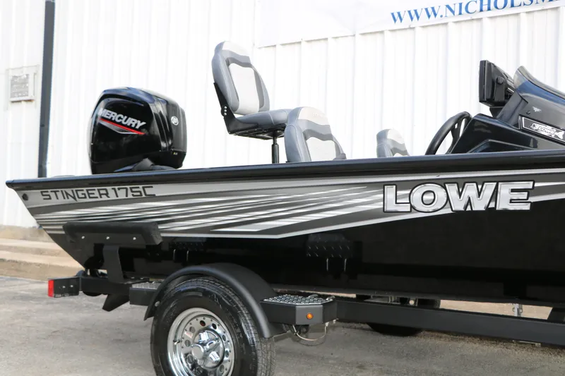 Slide: The Image of Lowe 175C Stinger 2020 - 32
