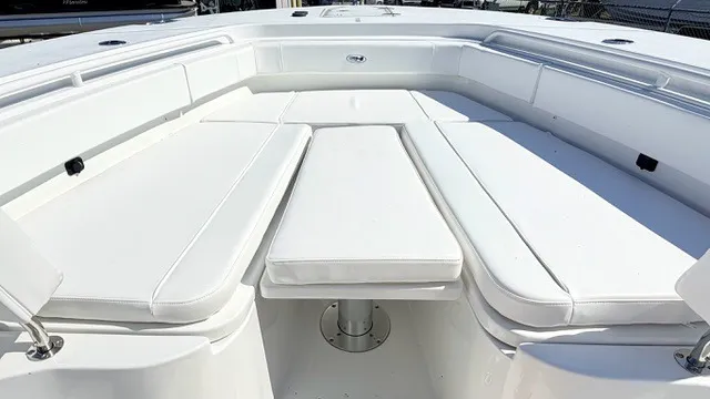 Slide: The Image of Sea Hunt Ultra 285 SE 2027 - 30