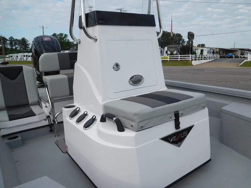 Slide: The Image of Vexus DEFENDER 201 2026 - 13