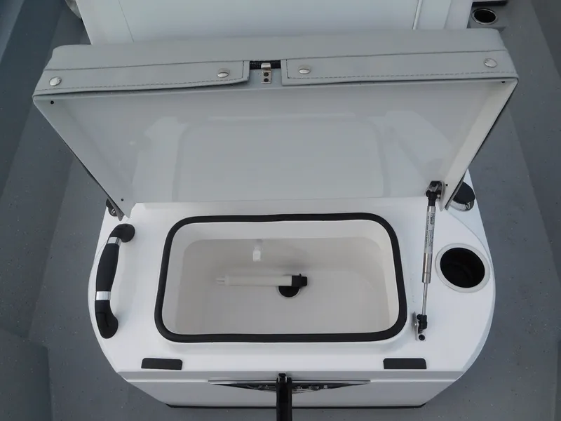 Slide: The Image of Vexus DEFENDER 201 2026 - 21