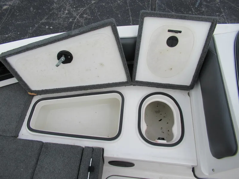 Slide: The Image of Ranger 1850LS 2015 - 7