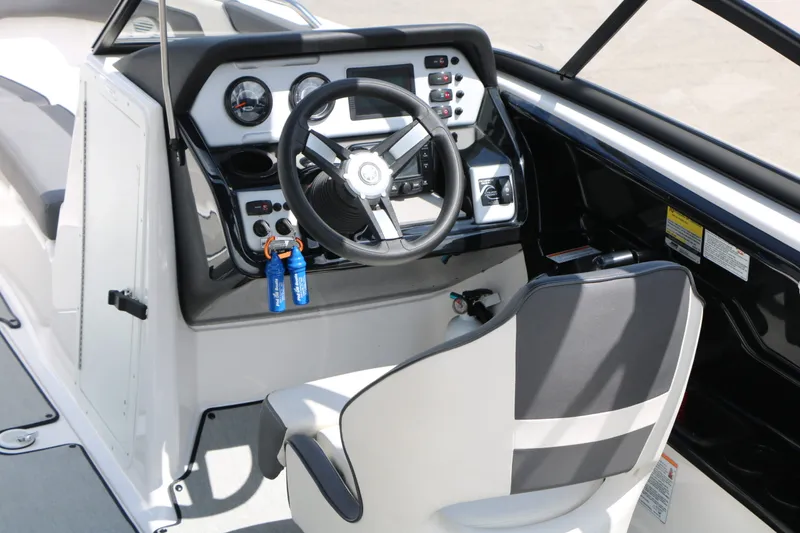 Slide: The Image of Yamaha AR210 2021 - 18