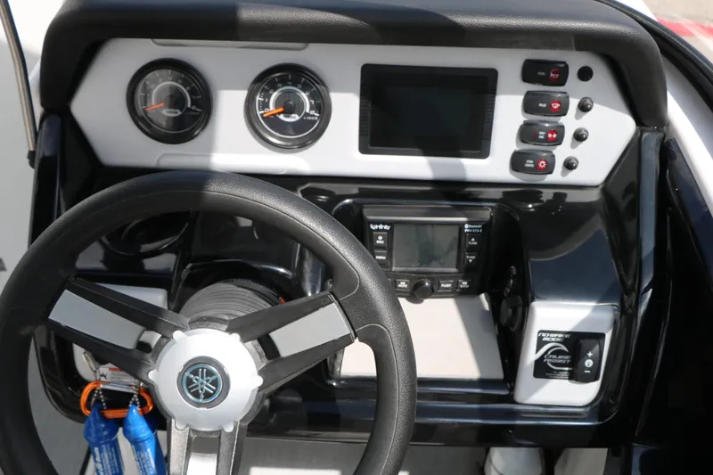 Slide: The Image of Yamaha AR210 2021 - 27