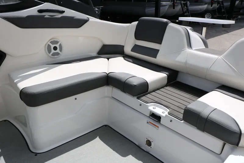 Slide: The Image of Yamaha AR210 2021 - 36