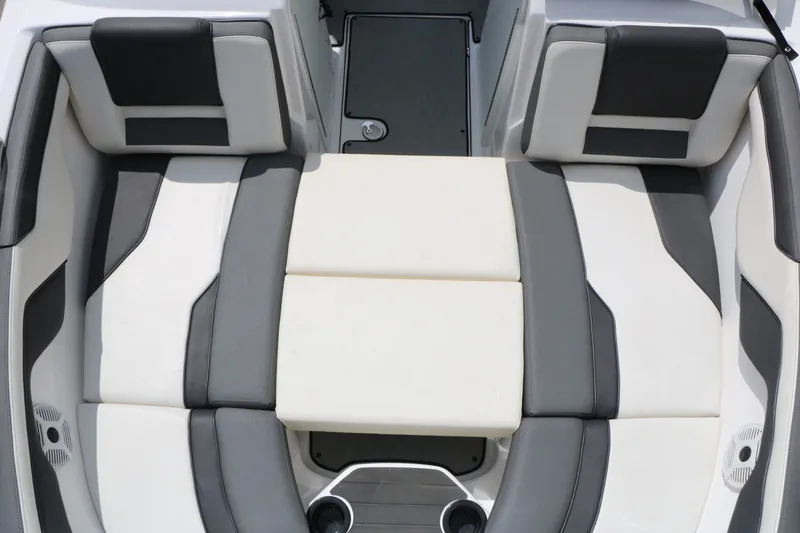 Slide: The Image of Yamaha AR210 2021 - 38