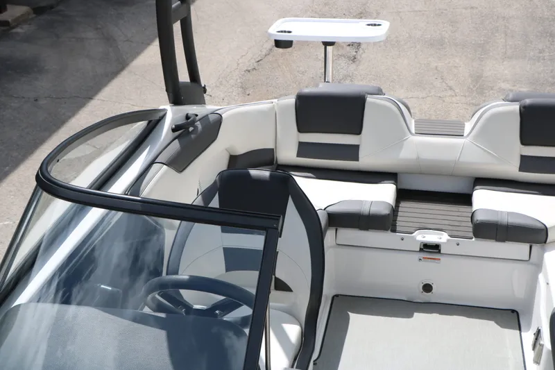 Slide: The Image of Yamaha AR210 2021 - 39