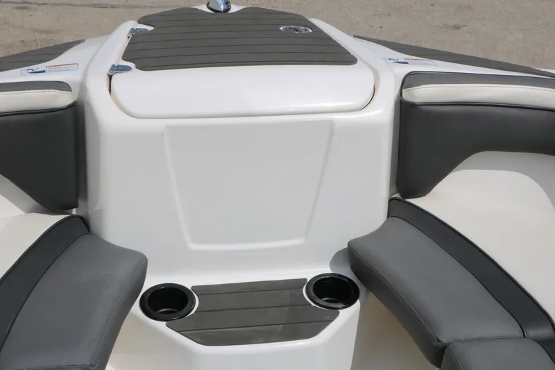 Slide: The Image of Yamaha AR210 2021 - 42