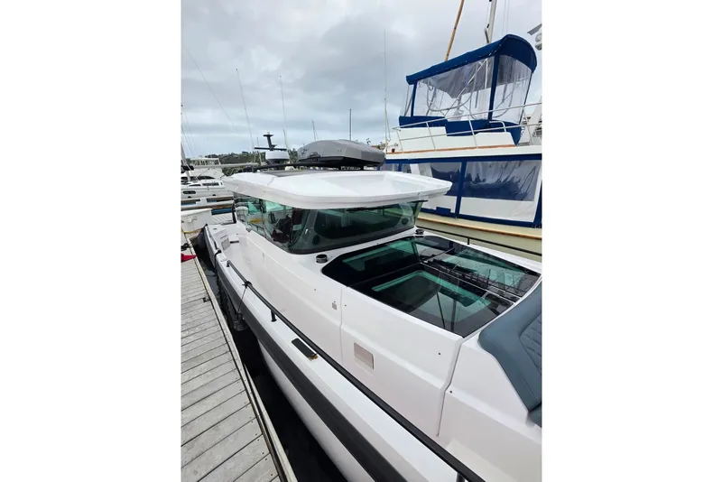 Slide: The Image of Axopar 37 XC Cross Cabin 2022 - 7