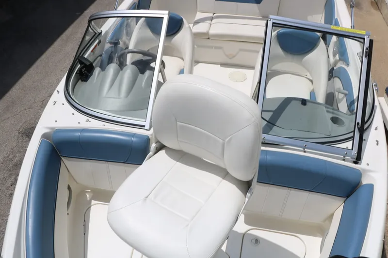 Slide: The Image of Bayliner 184 Fish &amp; Ski 2012 - 23