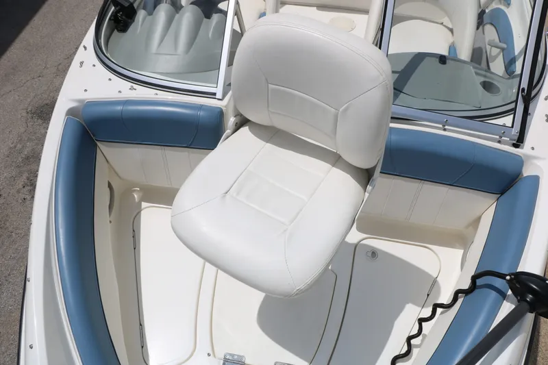 Slide: The Image of Bayliner 184 Fish &amp; Ski 2012 - 24