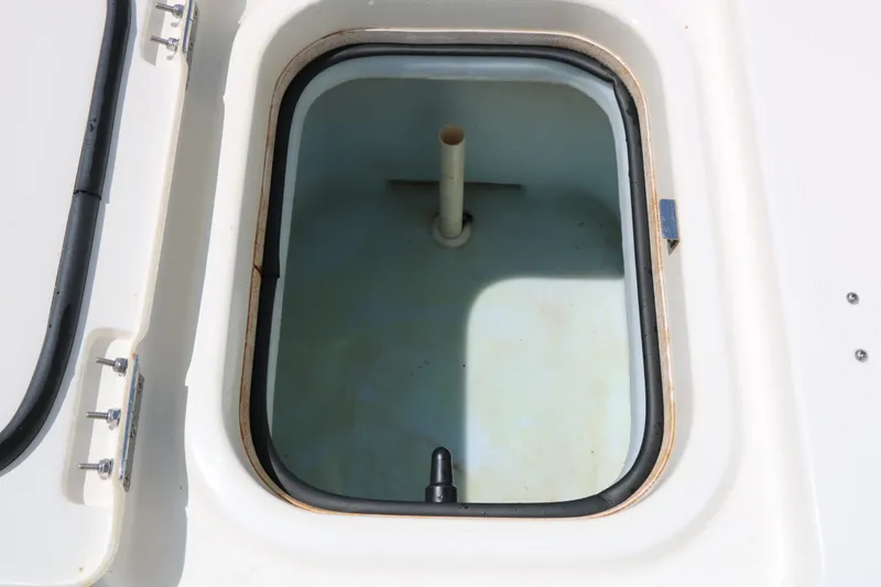 Slide: The Image of Bayliner 184 Fish &amp; Ski 2012 - 29