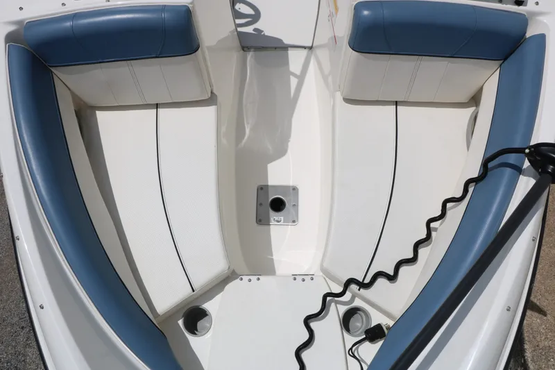 Slide: The Image of Bayliner 184 Fish &amp; Ski 2012 - 35