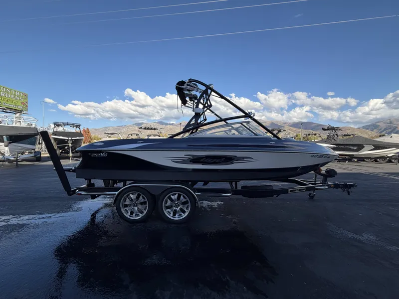 Slide: The Image of Tige Boats 22VE 2006 - 1