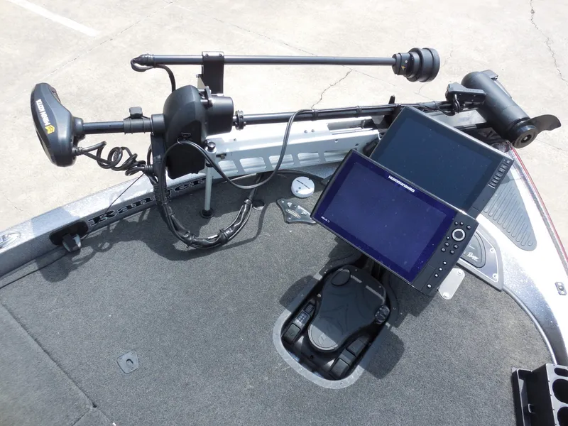 Slide: The Image of Ranger Z522 2012 - 14