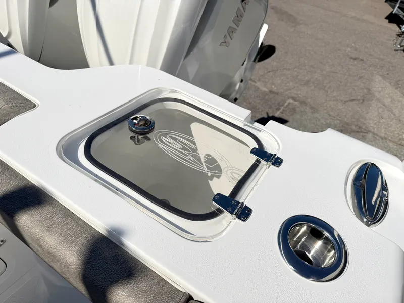 Slide: The Image of Sea Hunt Gamefish 30 CB 2026 - 8