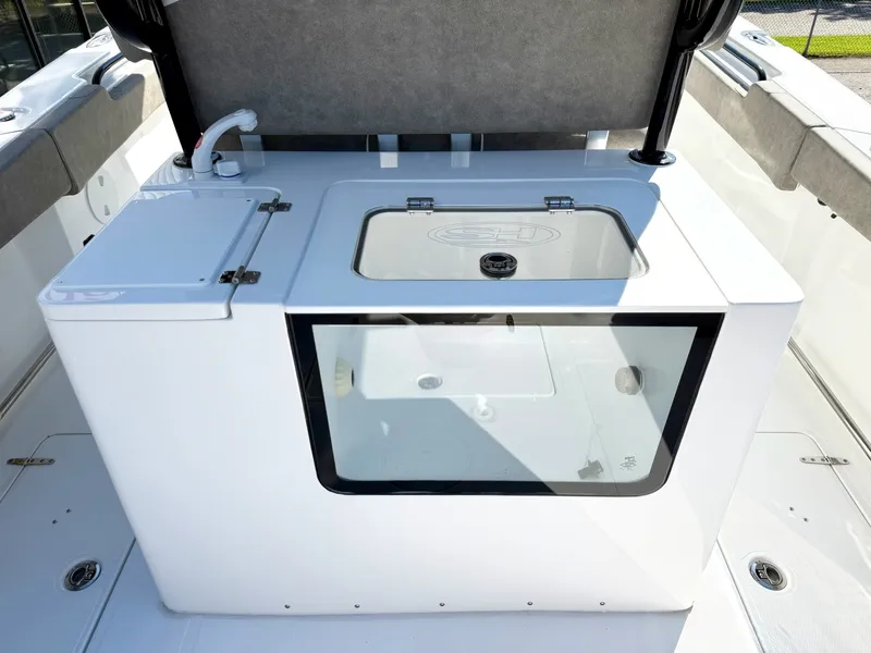 Slide: The Image of Sea Hunt Gamefish 30 CB 2026 - 12