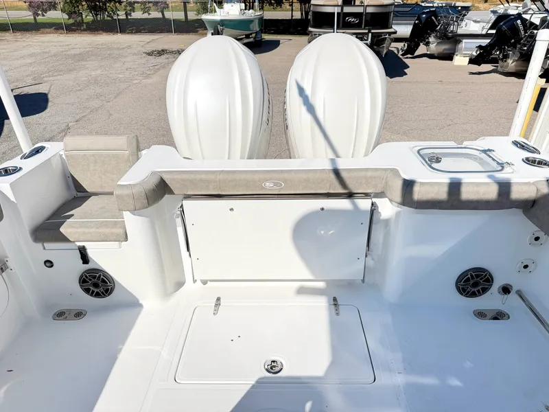 Slide: The Image of Sea Hunt Gamefish 30 CB 2026 - 5