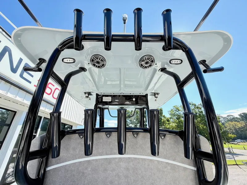 Slide: The Image of Sea Hunt Gamefish 30 CB 2026 - 15