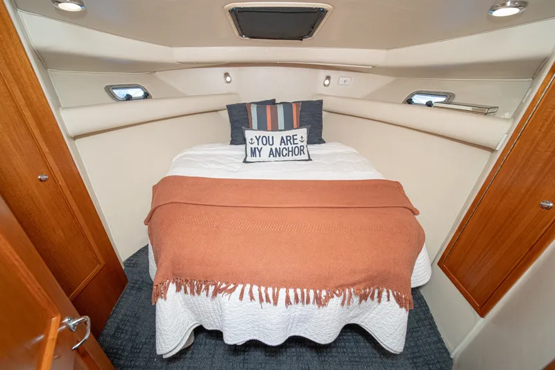 Slide: The Image of Riviera 34 Convertible 1998 - 42