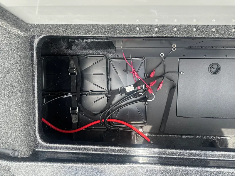 Slide: The Image of Caymas CX 201 PRO 2027 - 26