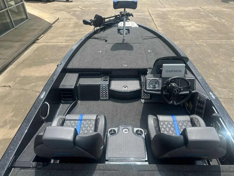 Slide: The Image of Caymas CX 201 PRO 2027 - 8