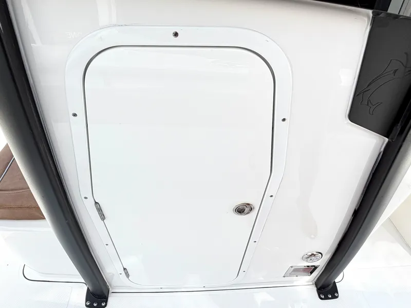 Slide: The Image of Sea Hunt Ultra 275 SE 2027 - 27