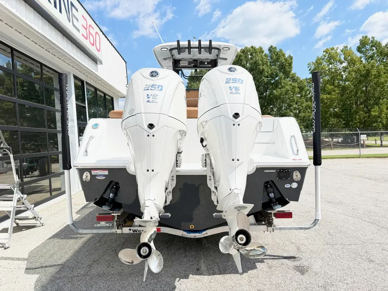 Slide: The Image of Sea Hunt Ultra 275 SE 2027 - 3
