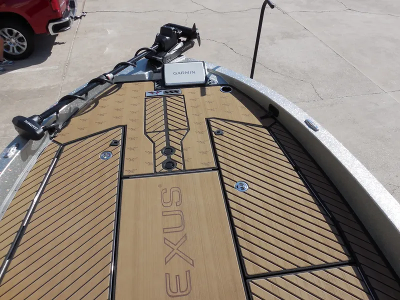 Slide: The Image of Vexus DVX 22 S 2026 - 13