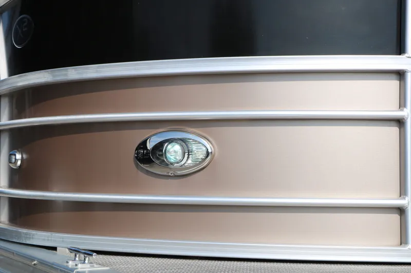 Slide: The Image of Xcursion X-21Rfc 2014 - 15