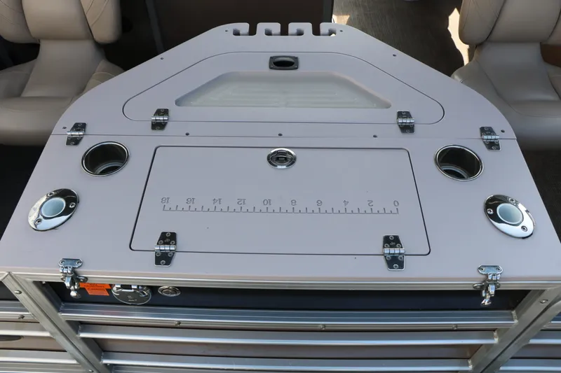 Slide: The Image of Xcursion X-21Rfc 2014 - 25