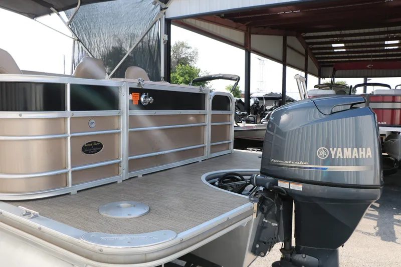 Slide: The Image of Xcursion X-21Rfc 2014 - 5