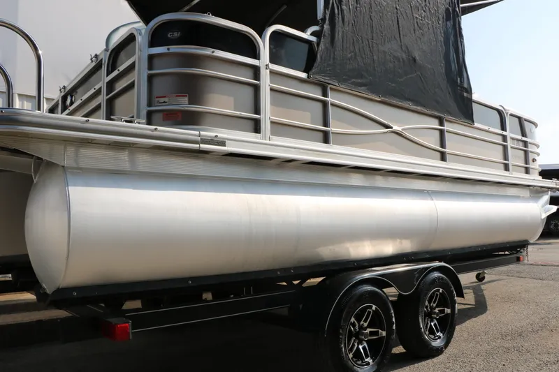 Slide: The Image of Xcursion X-21Rfc 2014 - 9