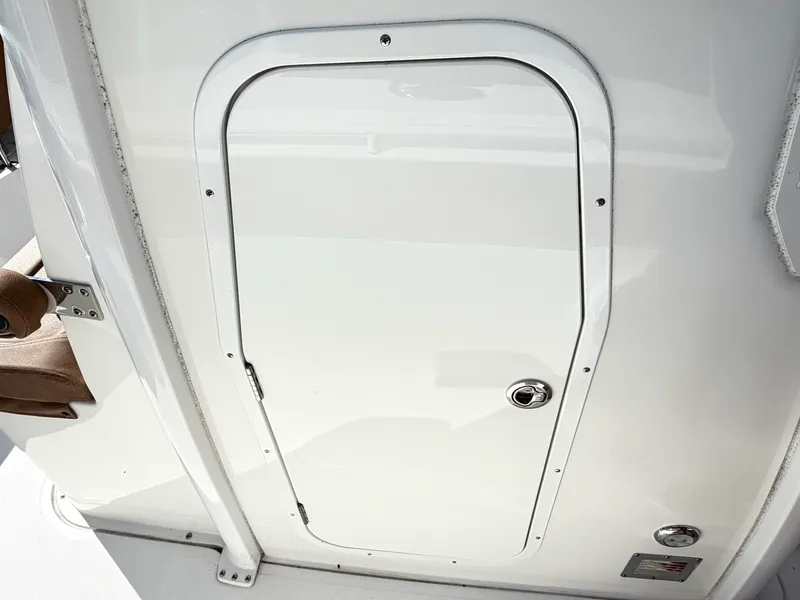 Slide: The Image of Sea Hunt Gamefish 30 FS 2025 - 32