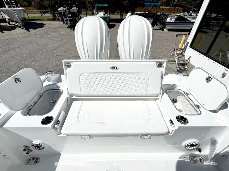 Slide: The Image of Sea Hunt BX 28 2027 - 11