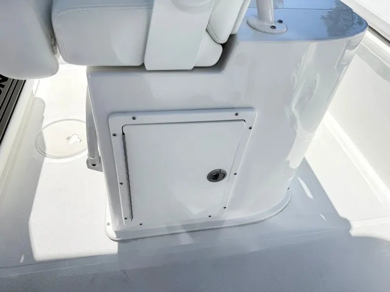Slide: The Image of Sea Hunt BX 28 2027 - 17