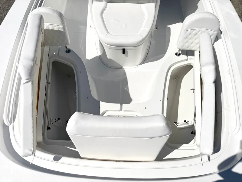 Slide: The Image of Sea Hunt BX 28 2027 - 27