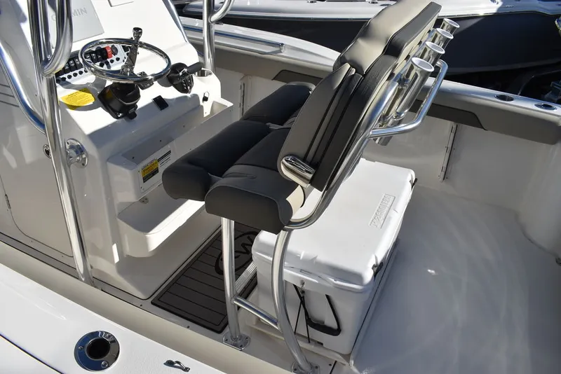 Slide: The Image of Key West Boats 244 CC 2025 - 15